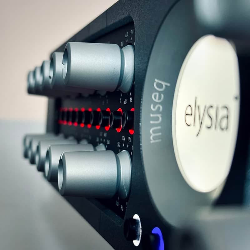 Elysia musEQ 2-Channel 5-Band Parametric Equalizer - Blue