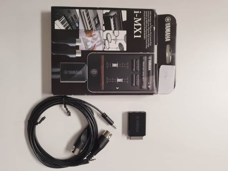 Yamaha I-MX1 MIDI Interface IPAD/IPHONE- Black