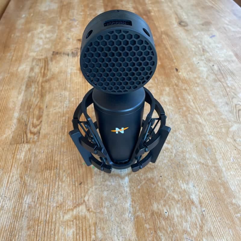 Neat Microphones King Bee II Large Diaphragm Cardioid Condenser Microphone (Mint)