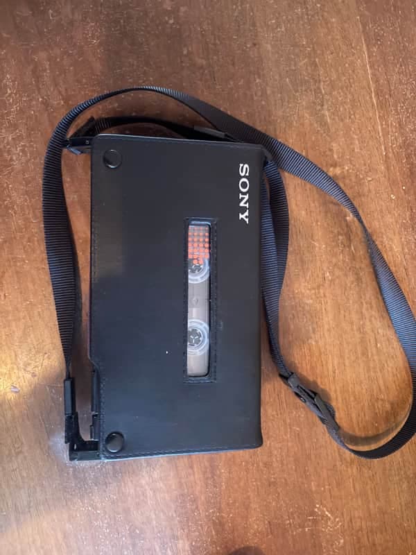 Sony WM-D6C Professional Walkman Portable Stereo Cassette Recorder - Perfect - With OVP, case, strap, microphone, headphones