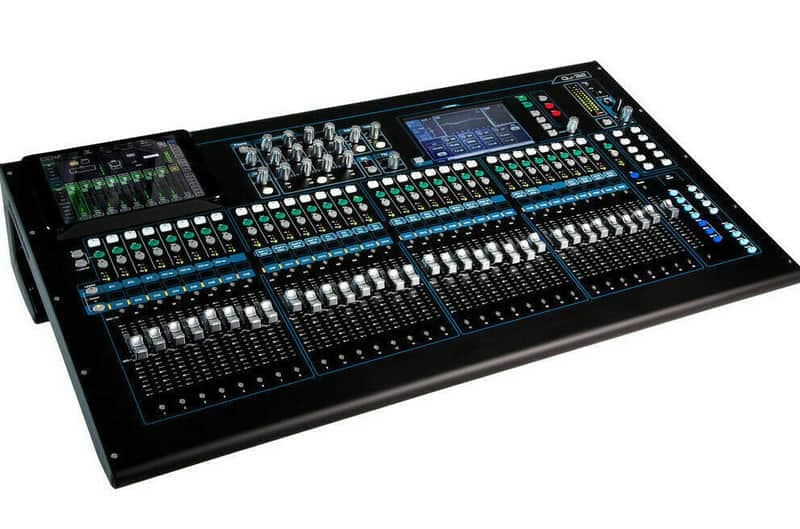Allen & Heath Qu-32C 38-In/28-Out Digital Mixing Console (Chrome Edition) Qu-32 (MINT)