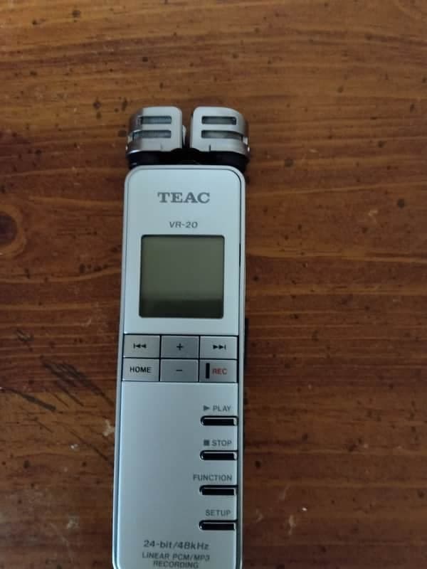 TEAC VR-10 2010