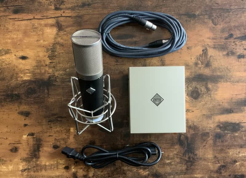 United Studio Technologies UT Tube67 Condenser Microphone