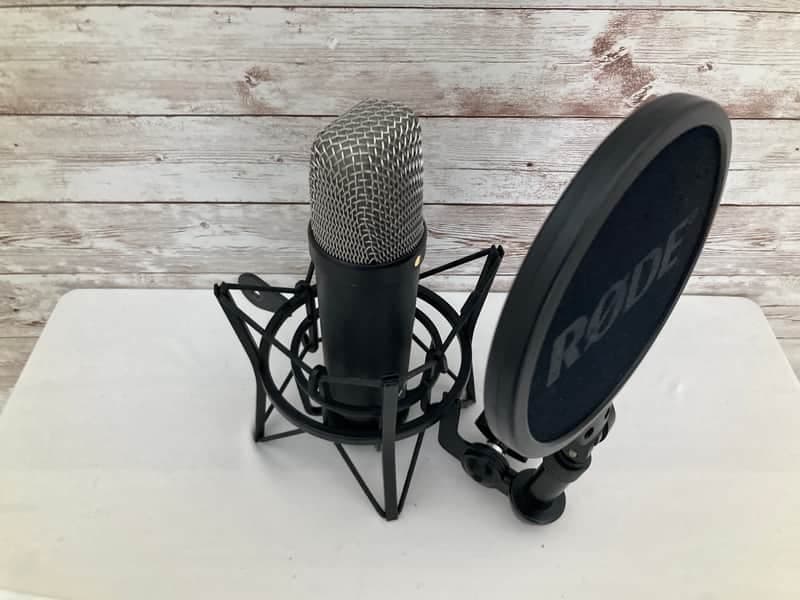 Used RODE NT1 5th Generation Cardioid Condenser Microphone