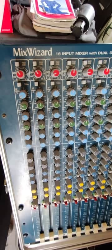 Allen & Heath WZ 16:2 DX Mix wizard Late 90s - Blue