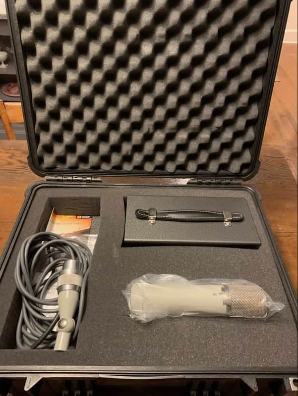 Upton Microphones 251 Large Diaphragm Multipattern Tube Condenser Microphone 2010s Mint Green