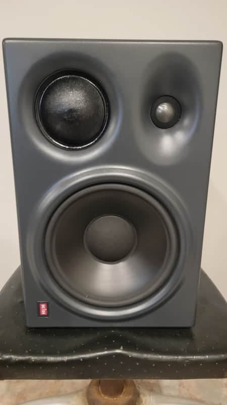 K & H (Neumann) O300 3 Way Studio Monitor LEFT Klein & Hummel