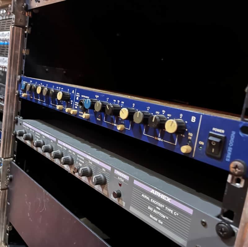TL Audio EQ-2012 Indigo Series Dual 4-Band Valve Equalizer 2000s - Blue