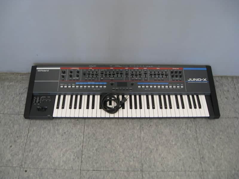 Roland Juno-X 61-Key Programmable Polyphonic Synthesizer Keyboard (Los Angeles)