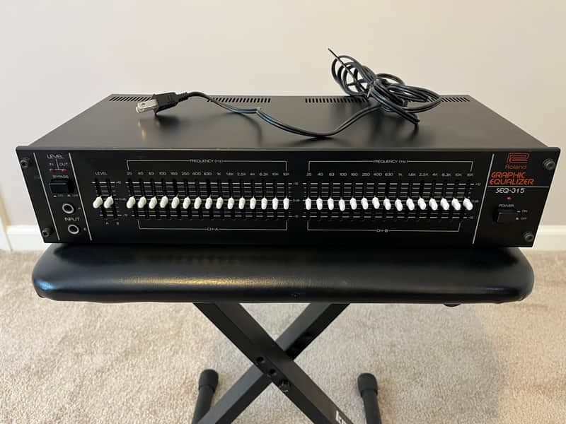 Roland SEQ-315 + Stepdown Transformer
