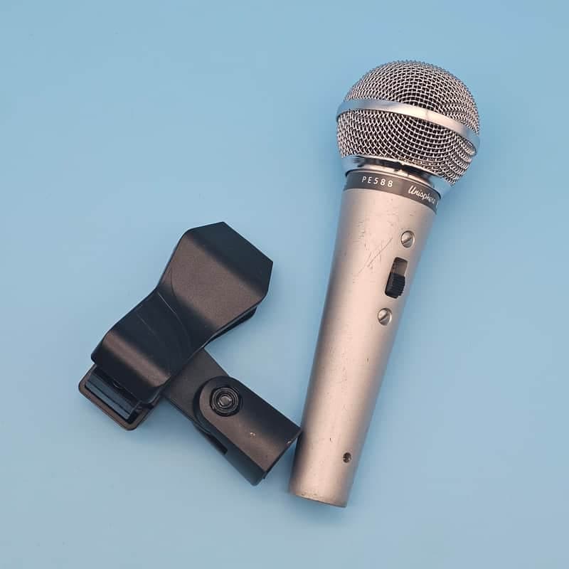 ☆Vintage 1970s Shure PE588 *New Foam* Dynamic Microphone - Heavier SM58