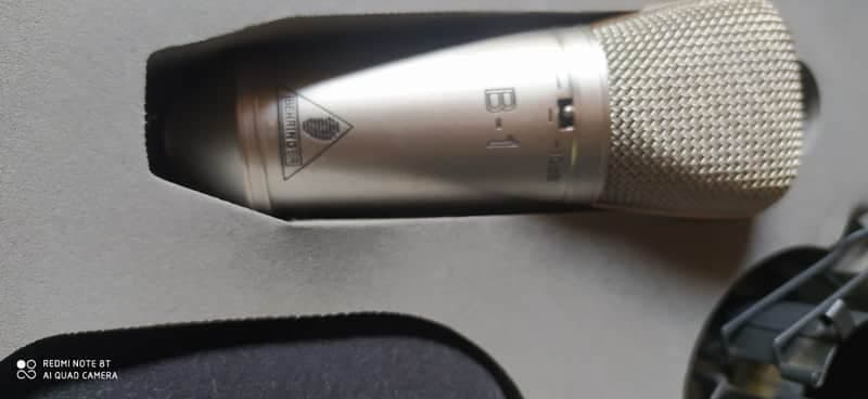 Behringer B-1 Large Diaphragm Cardioid Condenser Microphone 2001 - Present - Nickel