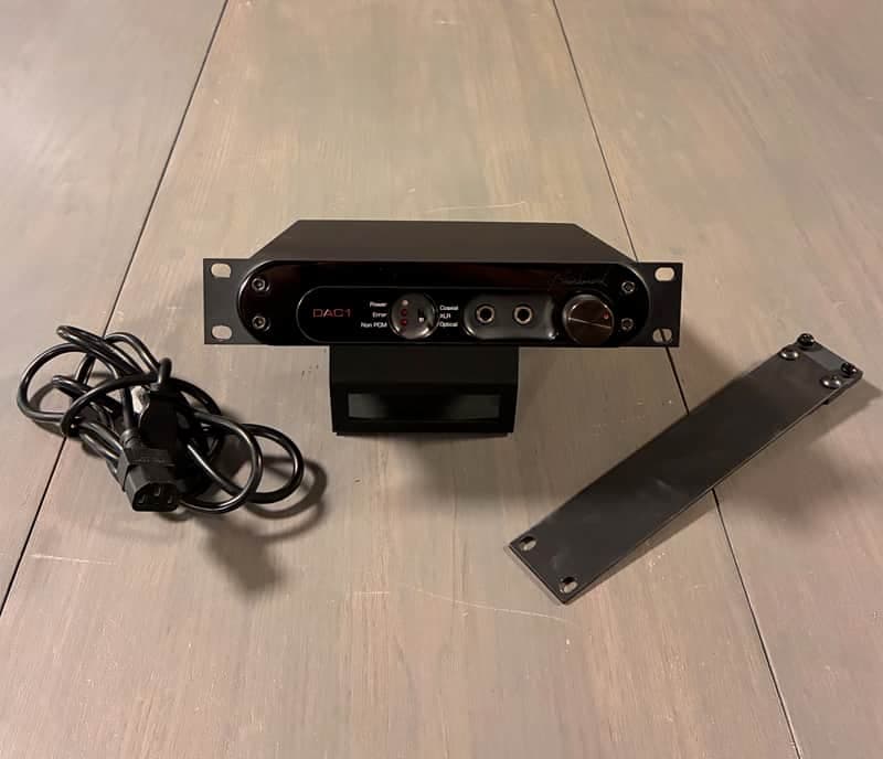 Benchmark DAC1 2-Channel 24-Bit 96kHz D/A Converter 2000s - Black