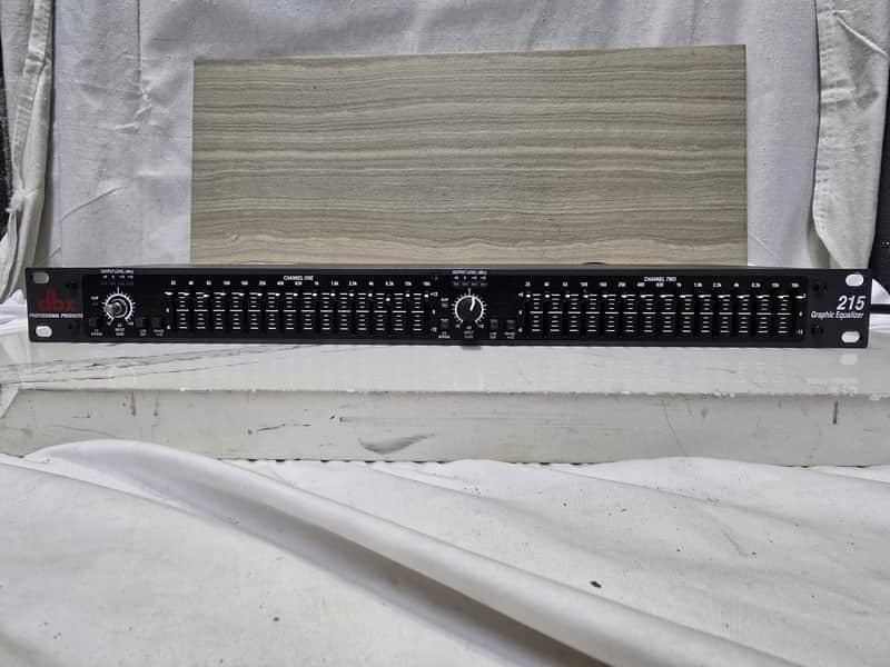 dbx 215 2-Channel Graphic Equalizer 2000s DBX215V