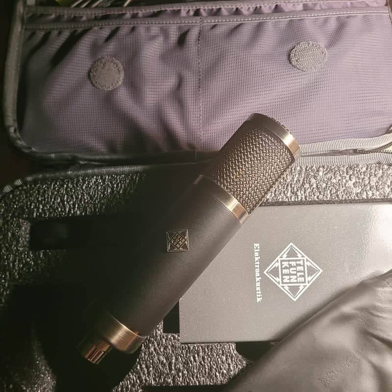 Telefunken TF47 Large Diaphragm Multipattern Tube Condenser Microphone