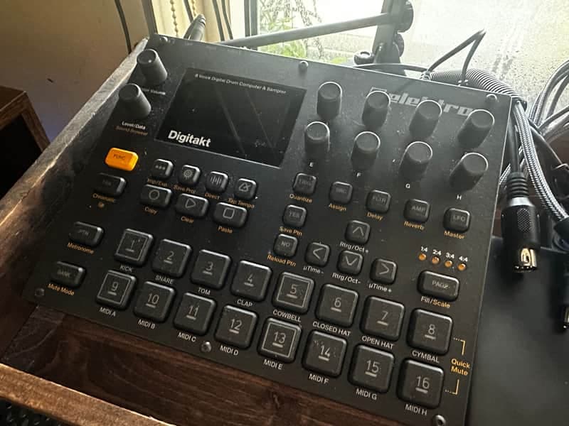 Elektron Digitakt 2017 - 2024 - Black
