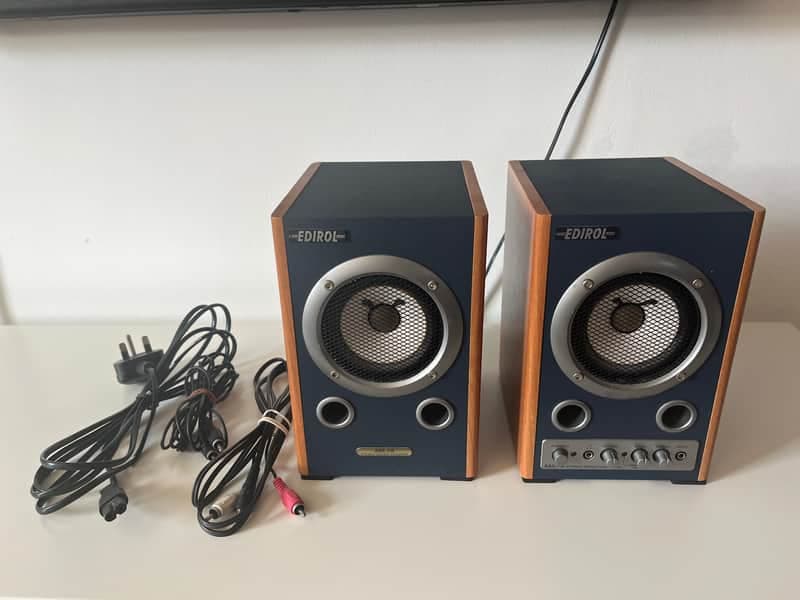 Edirol MA-7A Stereo Micro Monitors