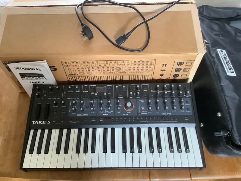 Sequential Take 5 44-Key 5-Voice Compact Polyphonic Synthesizer 2021 - Present - Black