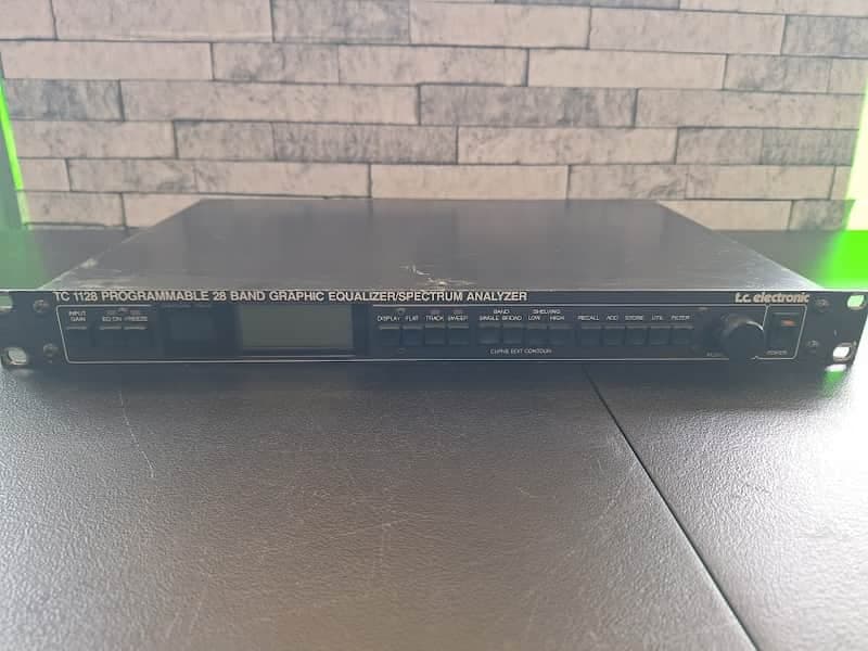 TC Electronic TC1128 Band EQ