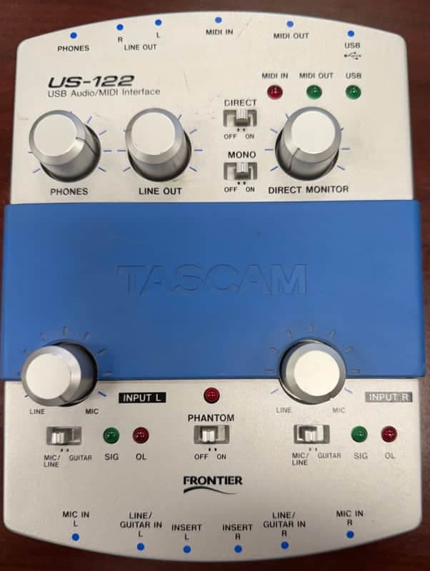 TASCAM US-122 USB Audio Interface 2000s - Silver and Blue