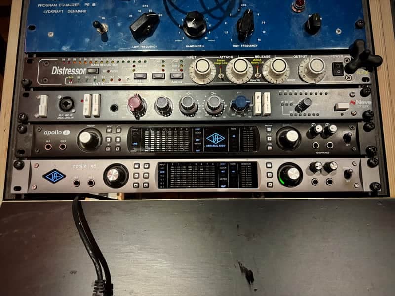 Universal Audio Apollo x8 Thunderbolt 3 Audio Interface 2018 - Present - Black