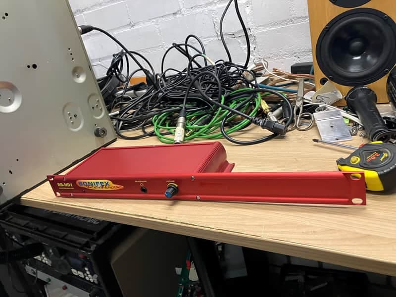 Sonifex RB-HD1 Stereo Headphone Amplifier 2019 - Red