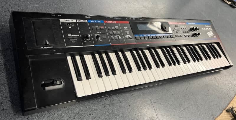Tastiera Roland Juno Di