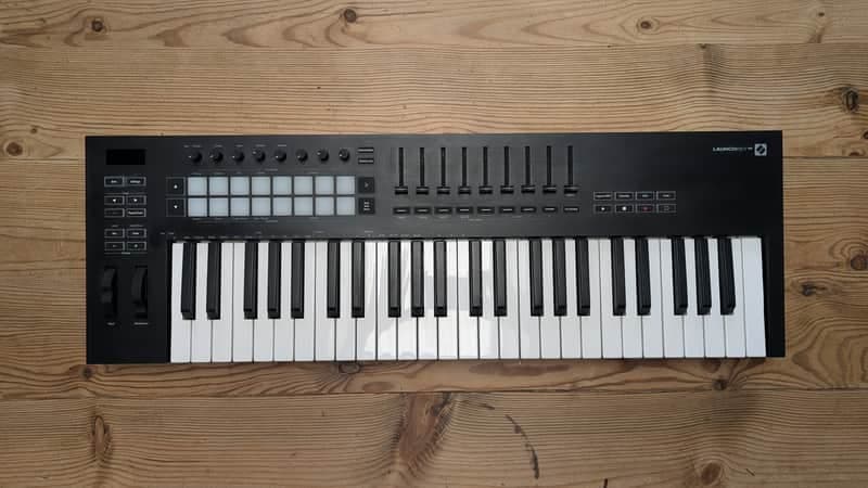 Novation Launchkey 49 MKIII MIDI Keyboard Controller