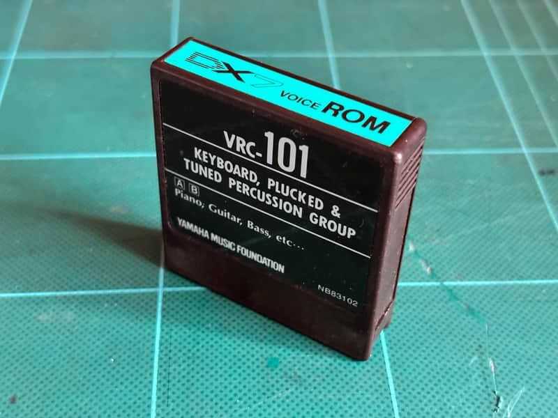 YAMAHA DX7 VOICE ROM VRC-101 KEYBOARD, PLUCKED & TUNED PERCUSSION GROUP