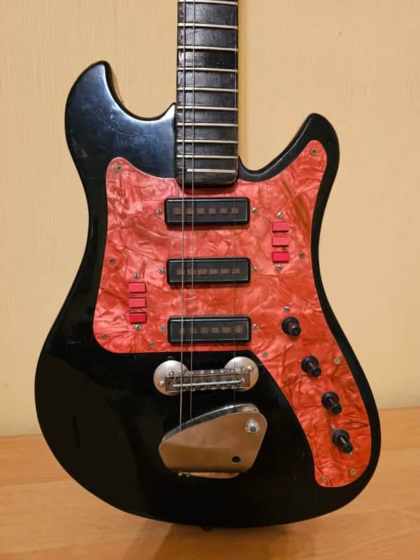 Aelita-2 Electric Guitar USSR Russian Soviet Vintage