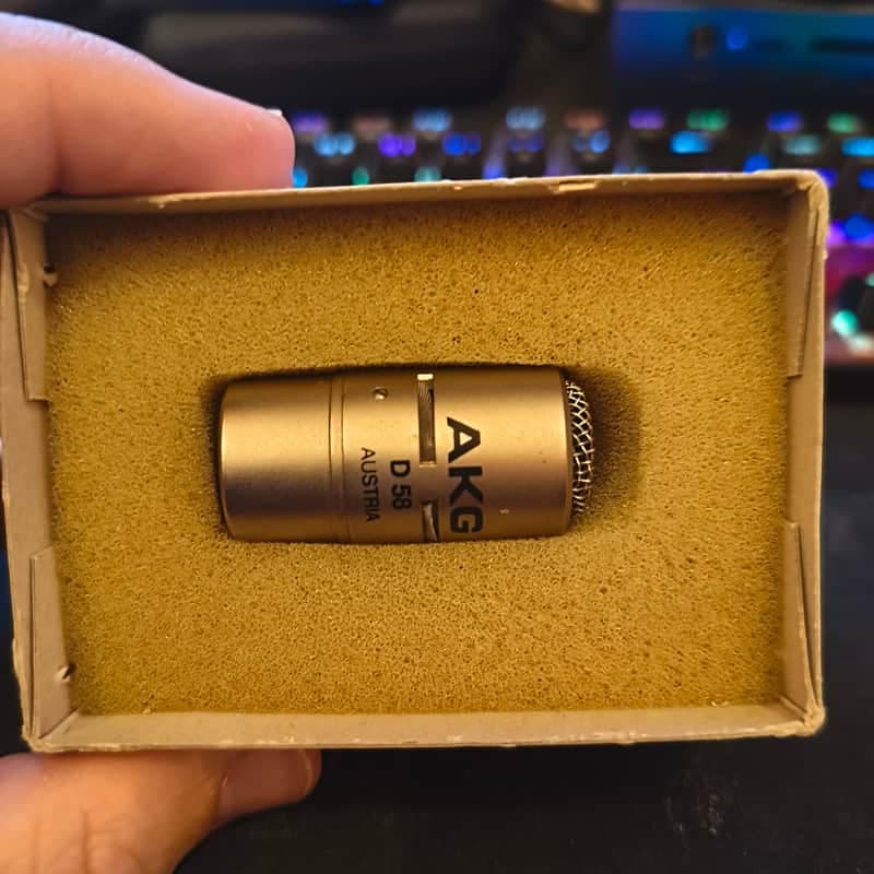 AKG D58 / D58E Vintage Dynamic Microphone - Austria - Tested - Boxed