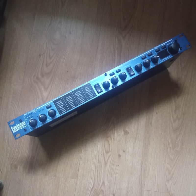 Lexicon MX200 Dual Reverb , MIDI In / MIDI Thru device