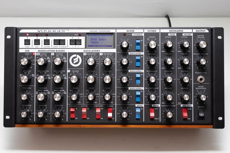 Moog Minimoog Voyager RME (Rack Mount Edition) - Moog Factory Refurbished