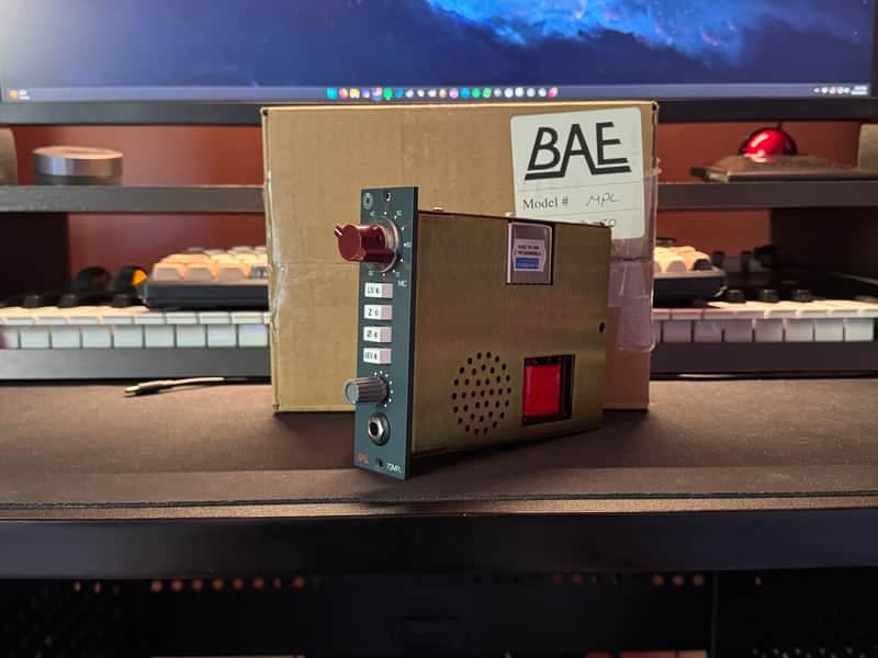 BAE 1073MPL 500 Series Mic / Line Preamp Module 2010s Blue