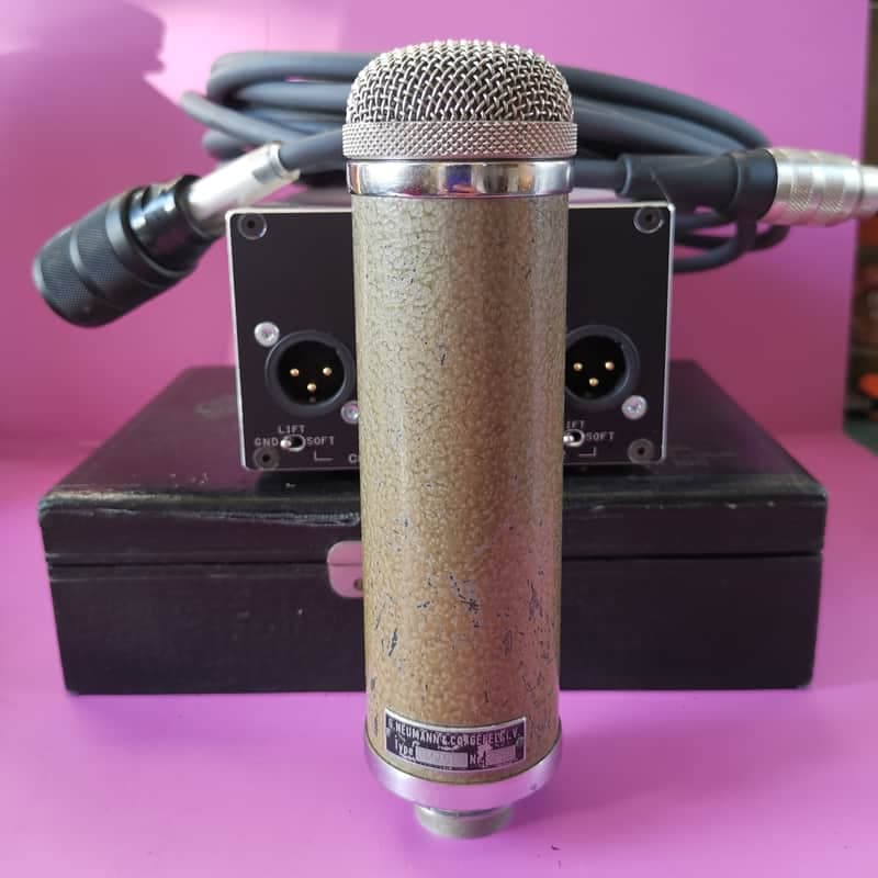 Neumann CMV 563