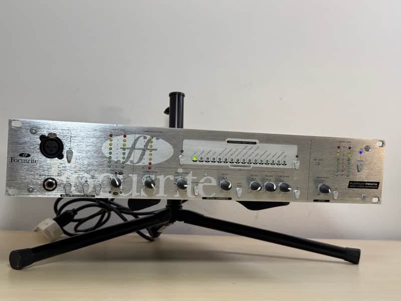 Focusrite Platinum Penta Preset Stereo Compressor with Mic Pre 2000s - Silver