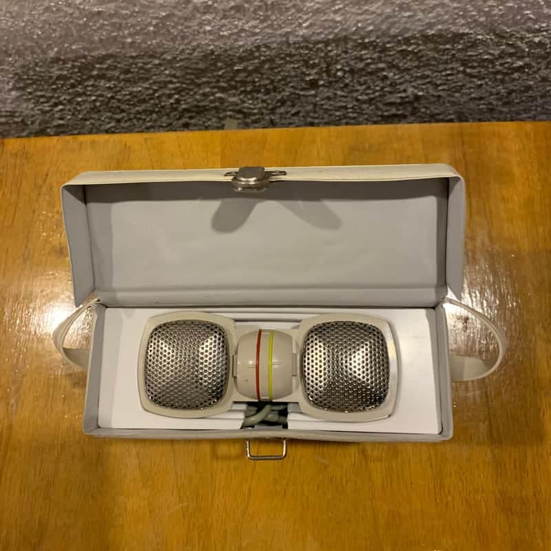 Grundig GDSM 202 Stereo Dynamic Microphone 1960s - White