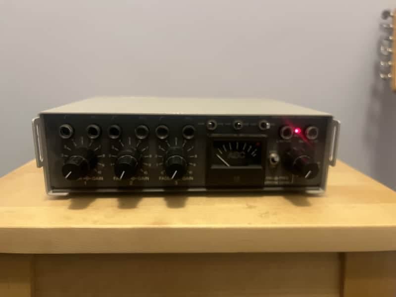 ASC Minx 3-Channel Portable Broadcast Mixer