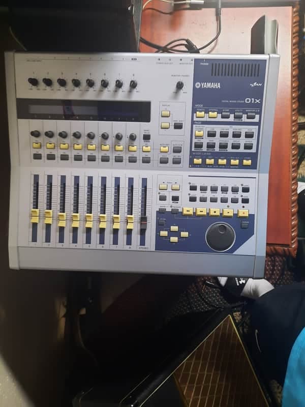 Yamaha Digital Studio Mixer
