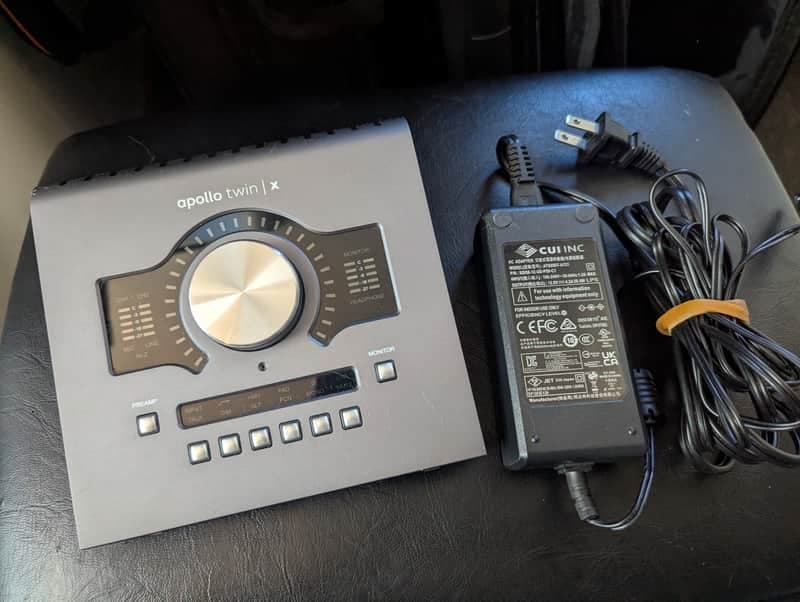 Universal Audio Apollo Twin X DUO Thunderbolt 3 Audio Interface - Gray