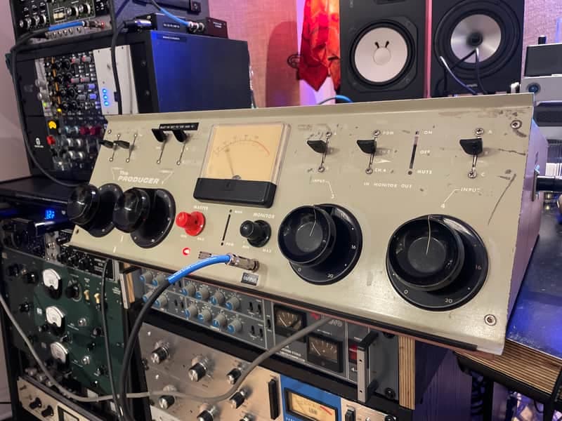 Modified & recapped Analog Gates “The Producer” mixer hotrodded microphone preamp