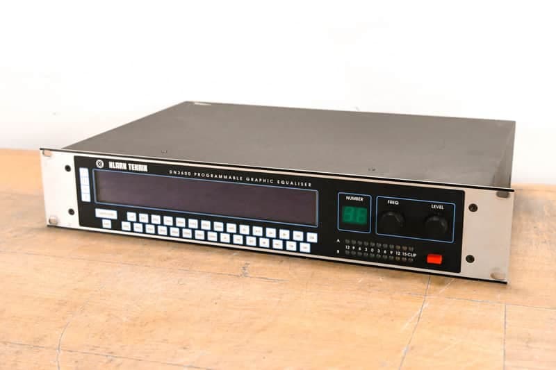 Klark Teknik DN3600 Programmable Graphic Equalizer CG01XTP