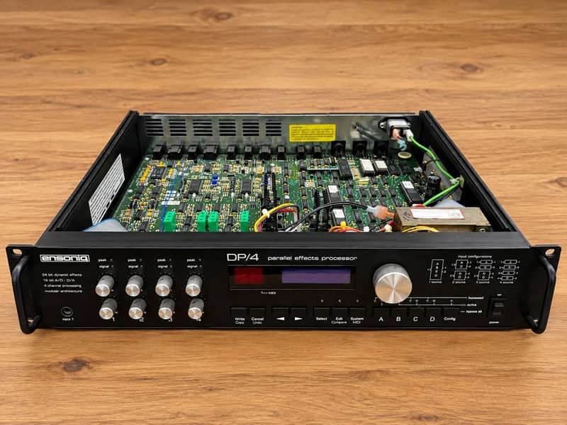 Ensoniq DP/4 Parallel Effects Processor 1993 - Black