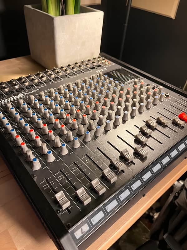 Soundtech TransMix II ST122T Mixer early 90s