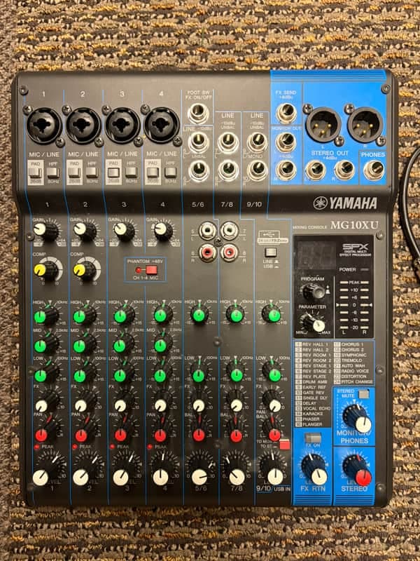 Yamaha MG10XU 10-Channel Analog Mixer 2016 - Present - Black