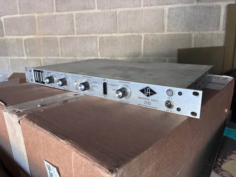 Universal Audio 2192 2-Channel AD/DA Converter 2000s - Silver - RARE