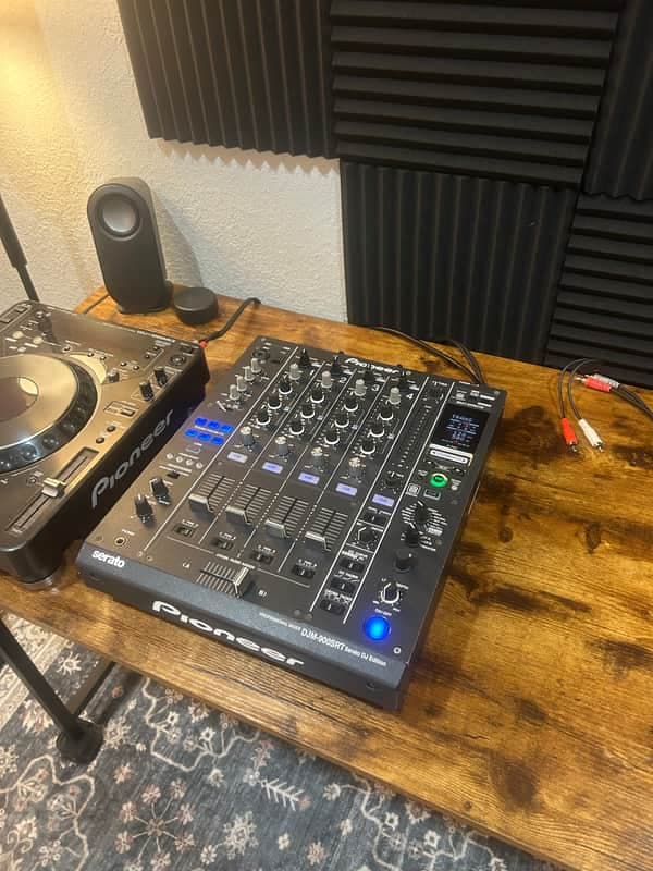 Pioneer DJM-900NXS Nexus 4-Channel DJ Mixer with Effects 2010s - Black