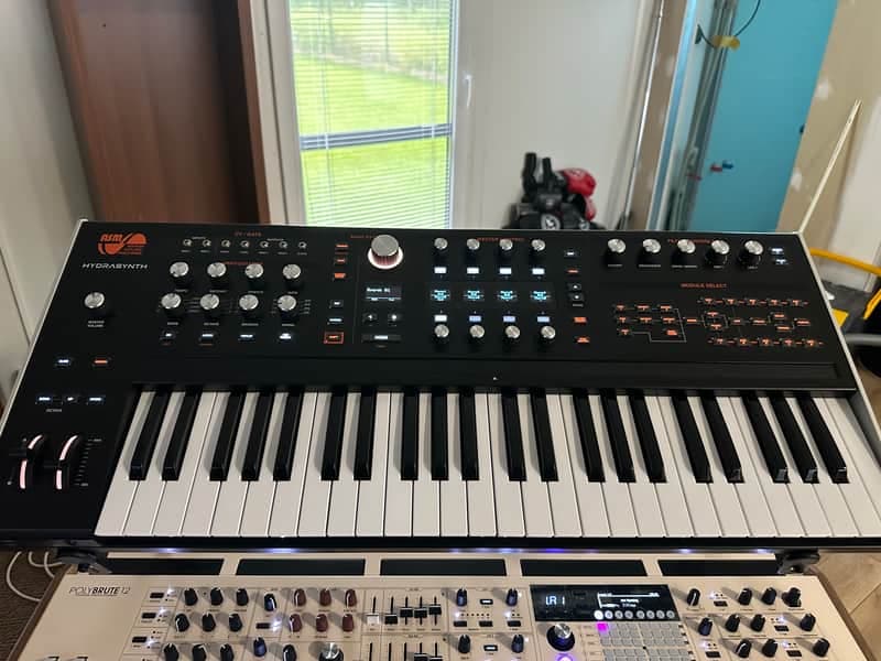 ASM Hydrasynth 49-Key Polyphonic Synthesizer 2020 - Black