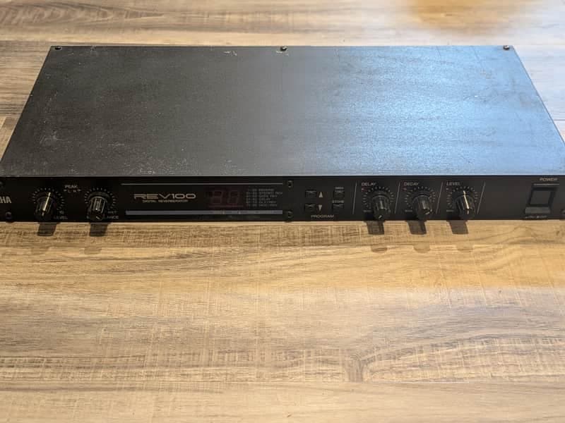 Yamaha REV100 Digital Reverberator 1990s - Black
