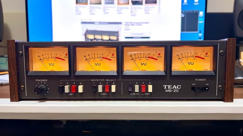 TEAC MB-20 VU Meter Bridge